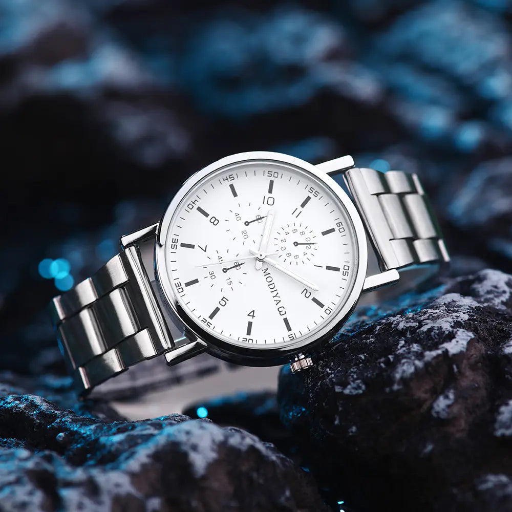 Simple Alloy Band Quartz Watch for Men