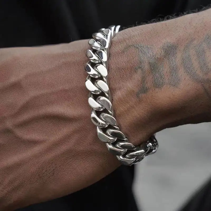 Cuban Chain Bracelet for Men - Fashionable Style