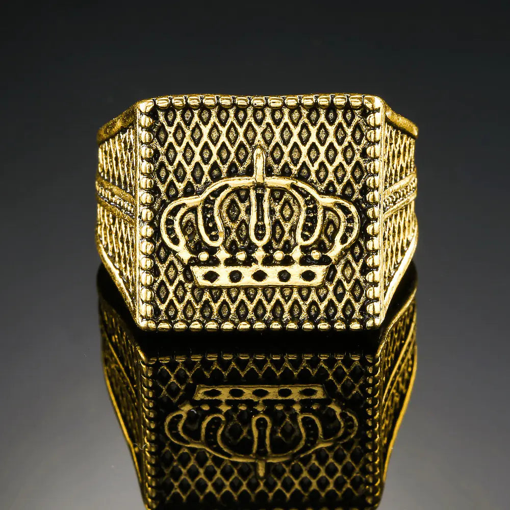 Hip Hop Crown Ring for Men and Women - Gold Plated