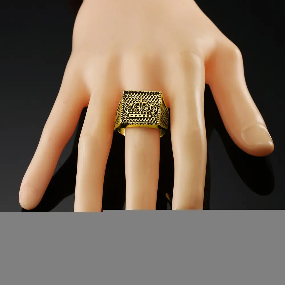 Hip Hop Crown Ring for Men and Women - Gold Plated