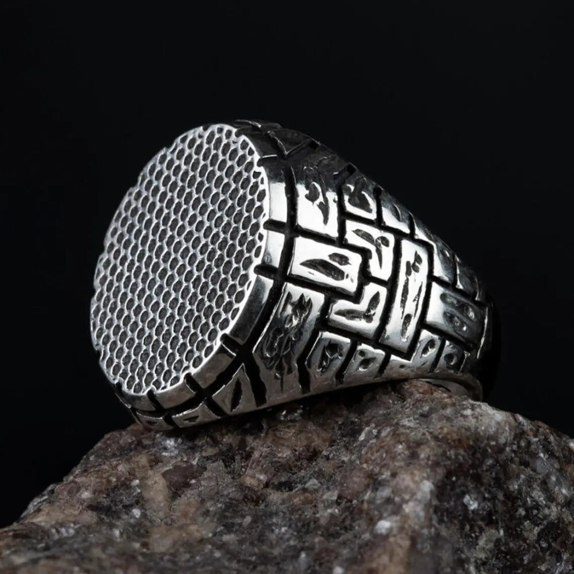 Vintage Pattern Ring for Men